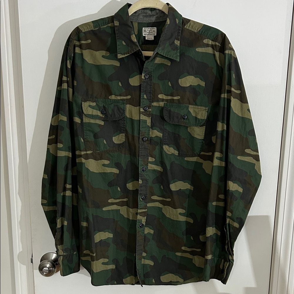 J. Crew Camo Soft Cotton Button-Down Shirt Large
